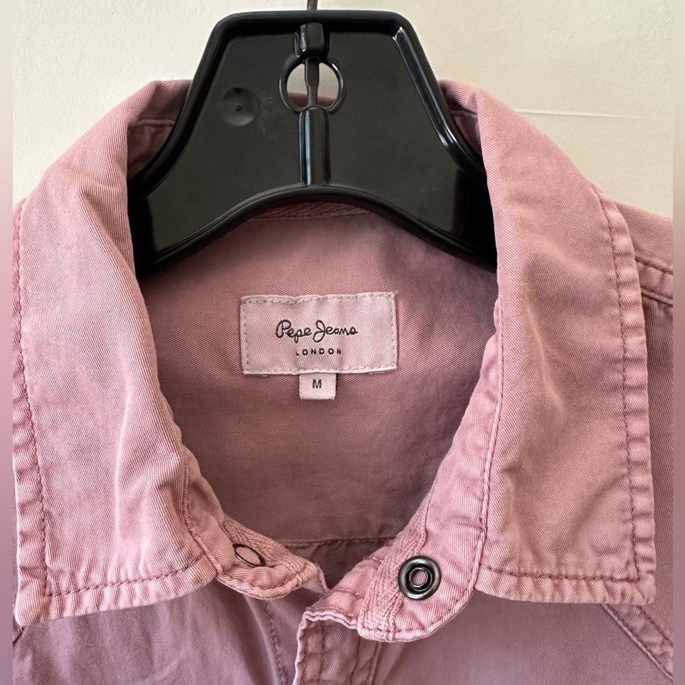 Pepe jeans shirt, woman’s size M - Picture 2 of 6